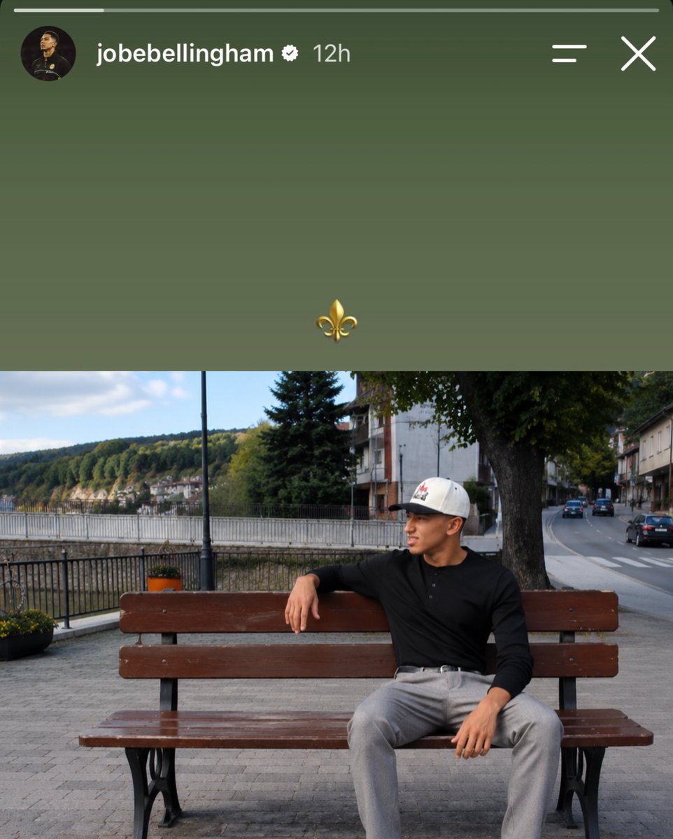 zoviadvokata's tweet photo. Jobe Bellingham, polubrat brat Jude Bellinghama je porijeklom iz Bosne i Hercegovine.

Njihov otac, Mark Bellingham, boravio je 2004. godine u Konjicu neka 3 mjeseca gdje se oženio drugi put, ovaj put s herkom Selmom.

Jobe je jučer boravio u rodnom Konjicu. https://t.co/5mVTNDapN9