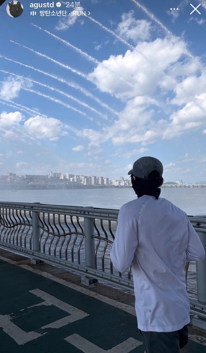 JJUNGKOOK_mona's tweet photo. 윤기 러닝 중이야ㅋㅋㅋ꾸준하게 하고있는 루틴 넘 좋다는😇 노래도 ‘Run'으로 bgm했어ㅋ��ㅋㅋㅋ https://t.co/MtwphzvUvS