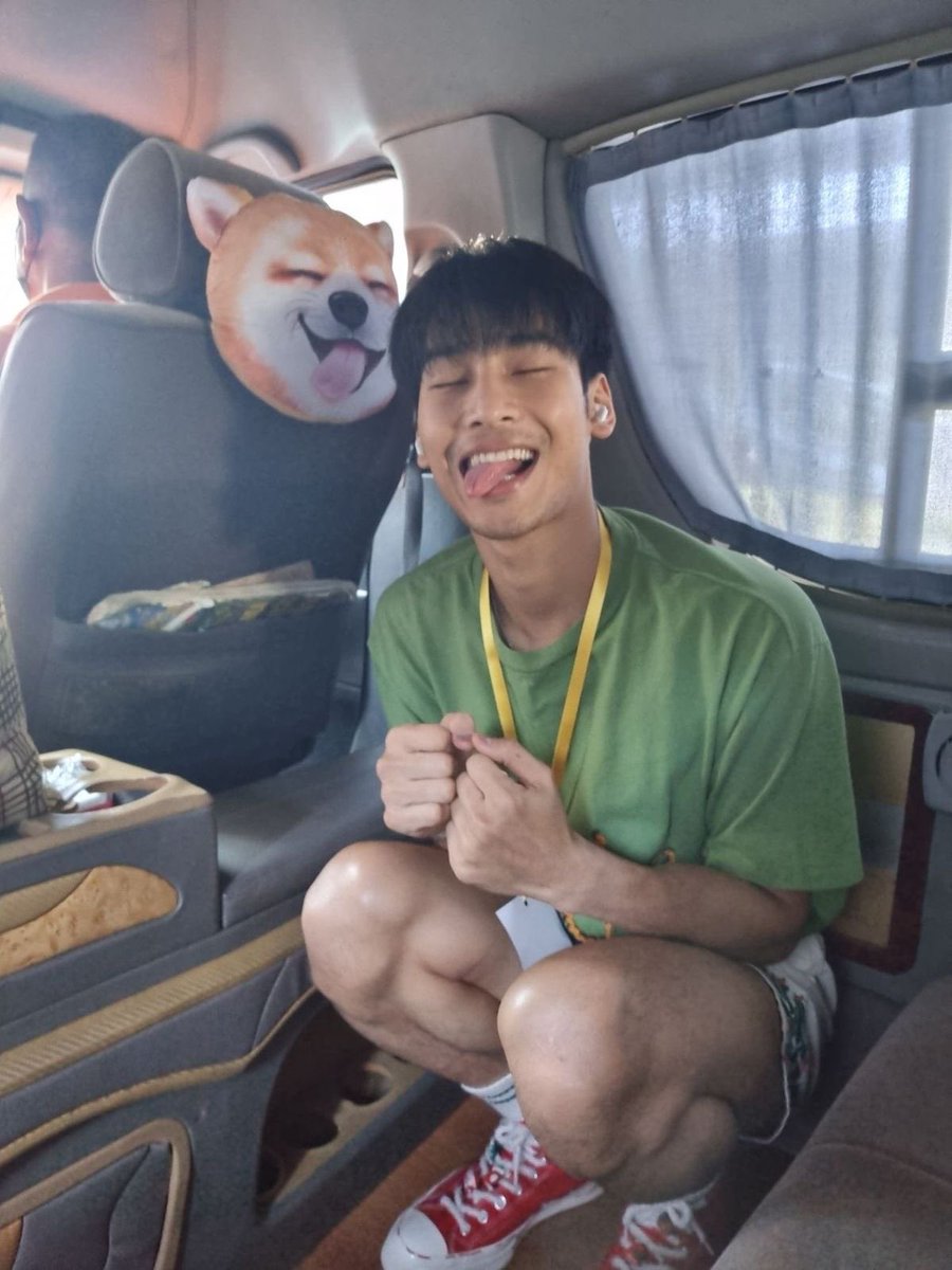 apopresent's tweet photo. ตุวดื้อ 😛💛💓💘🩷💞🫪⭐️ https://t.co/ZgBiMaVZ6F