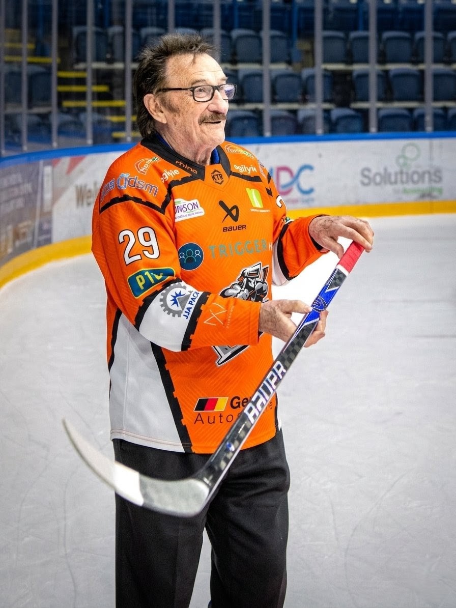 BumCheese91's tweet photo. 🚨 SIGNING NEWS 🚨

@steelershockey have signed local legend and power forward Paul Chuckle for the 26/27 season! 

Fox said " Chucky really offers us great options in front of net and we will be a "to me, to you" transition style this year! https://t.co/hcZ1xpQUZE