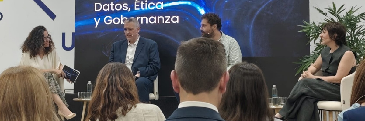 GrupoAlarcos's tweet photo. Nuestro compañero @icaballeromr participó el 18 de mayo en la presentación del informe Ineco Impulsa sobre IA en el sector público, en la mesa “Datos, éticas y gobernanza”, junto a Paul Van Branteghem.

+Info: https://t.co/UXOpXmCjed https://t.co/ABET7OVvTO