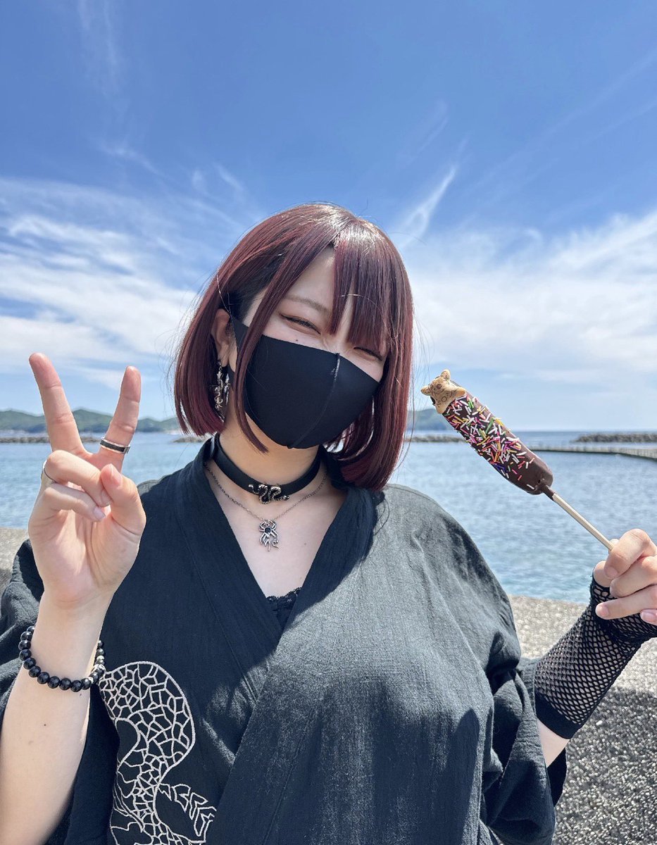 eyeshiny_gibous's tweet photo. 甚平販売( ◜︎︎𖥦◝ )
みんなお祭りでも普段着にも可愛いですよ!
21:00~
https://t.co/f6B8QsUhcM https://t.co/78SrhsP4KB