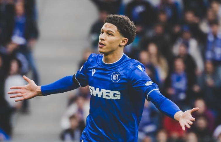 alfredfrank_'s tweet photo. Bundesliga 2 "must-signs" this summer 🇩🇪👀 https://t.co/XvLDcmrV7n