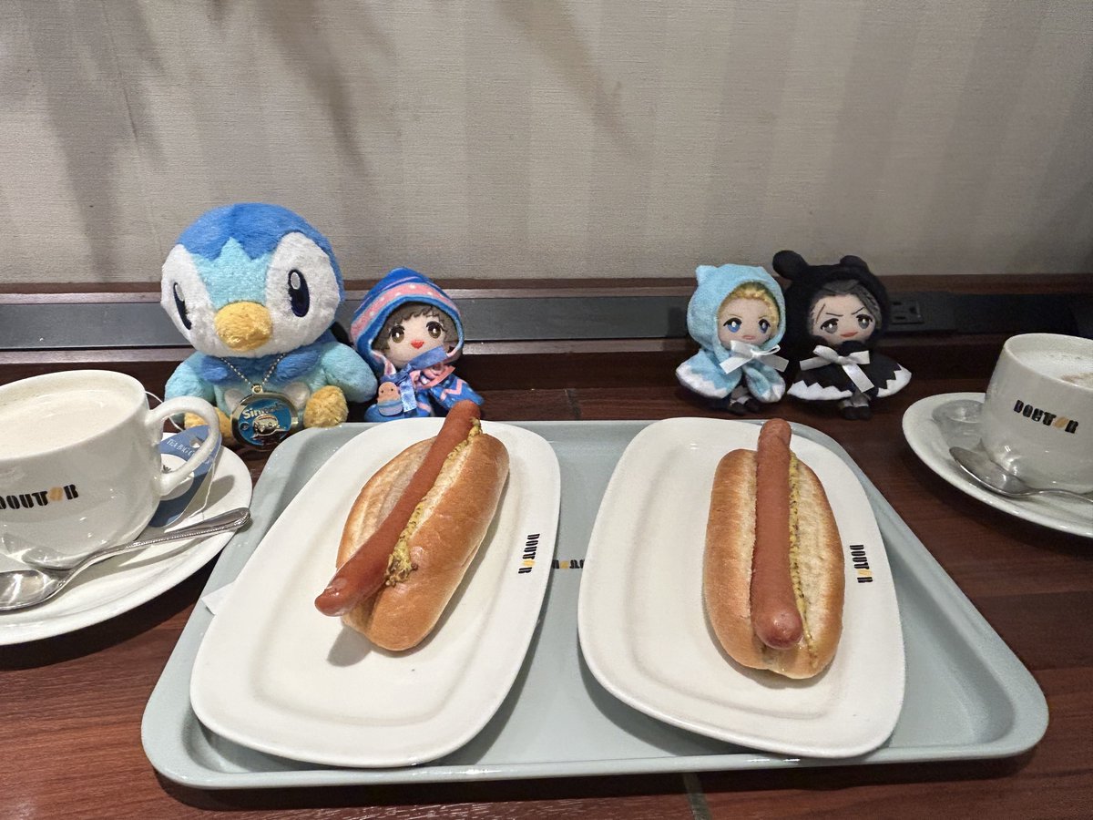 908mano's tweet photo. ひー様とジュエリーのコラボ行ってきました
ほぼ付き添いしてたよ。写真はコラボ関係なく今日ひー様と食べたもの達
私はこの後別件あるので一旦お別れしました。ひー様お疲れ様。 https://t.co/ZO0McMCR2d