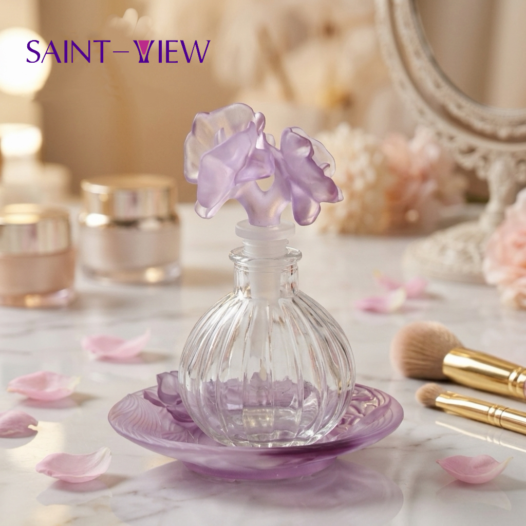 AnandaLu1's tweet photo. Orchid original perfume bottle ✨
Hand-sculpted phalaenopsis detailing, premium crystal glass.
Exclusive original design for luxury fragrance.
Pick your favourite?
#SAINT-VIEW#OrchidPerfumeBottle #LuxuryGlass #OriginalDesign #FragrancePackaging#LuxuryGiftPack #UniqueGlassware https://t.co/hdEM9GNsH5