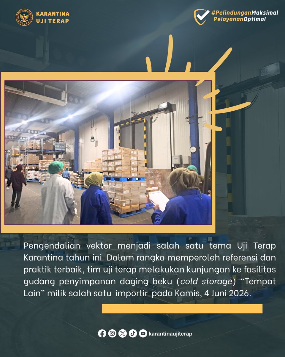 buttmkhit's tweet photo. ❄️ Di balik penyimpanan daging beku yang aman, ada sistem pengendalian vektor yang ketat.

Tim Karantina Uji Terap mengunjungi fasilitas cold storage milik importir untuk mempelajari praktik pengendalian vektor sebagai referensi dalam Uji Terap Karantina Hewan 2026.

#Barantin https://t.co/pPA2Oo8mN2