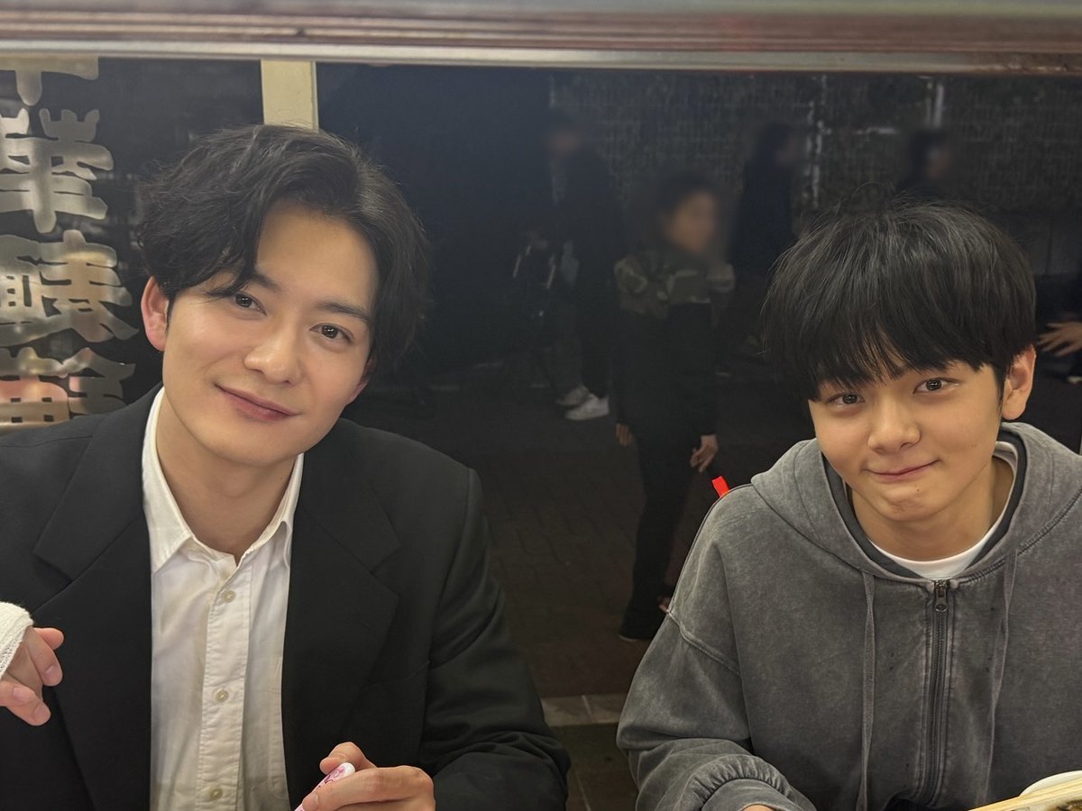 tagusari_tbs's tweet photo. 真＆賢心オフショット📷⟡

様々な想いが交錯した第𝟕話。
二人のシーンが印象に残っている方も
多いのではないでしょうか😌✨

そして！今夜の放送はリアタイ必須です👀
放送中は「#田鎖ブラザーズ」を付けて
一緒に盛り上がりましょう🐮🌠

#岡田将生　#齋藤潤

𝐓𝐕𝐞𝐫にて無料見逃し配信中
🔗https://t.co/qvUnzs3yVr

𝐔-𝐍𝐄𝐗𝐓にて配信中
🔗https://t.co/ZQhl8uKn4N

第𝟖話𝟔月𝟓日(金)よる𝟏𝟎時放送
『#田鎖ブラザーズ』