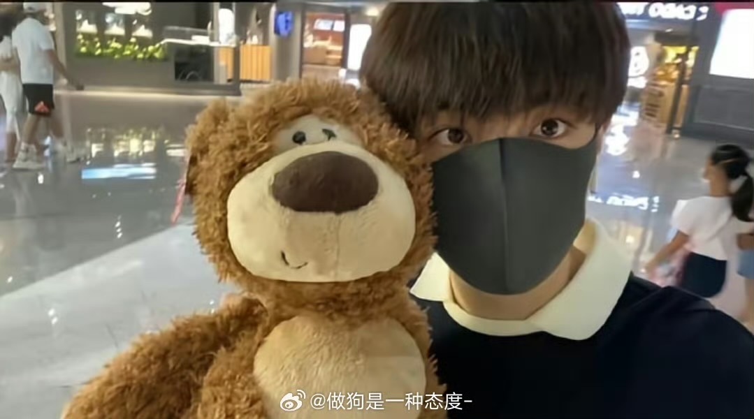 miumiu_ku's tweet photo. น่ารักทุกช่วงเวลาเลยเจ้าเด็ก

#lyusitong #DoubleHelix https://t.co/Zl2gnfWjZB