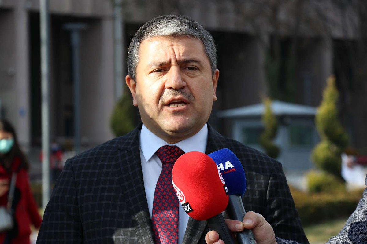 mahfildijital's tweet photo. 🔴 Mil-Diyanet Sen Genel Başkanı Celaleddin Gül:

Yusuf Ziya Hoca, derhal serbest bırakılmalıdır.

Hakkında henüz kesinleşmiş bir hüküm bulunmayan bir kişinin dört yılı aşkın süredir cezaevinde tutulması, bir hukuk devleti adına izah edilmesi güç bir tablodur. https://t.co/LxjJkXiv1y