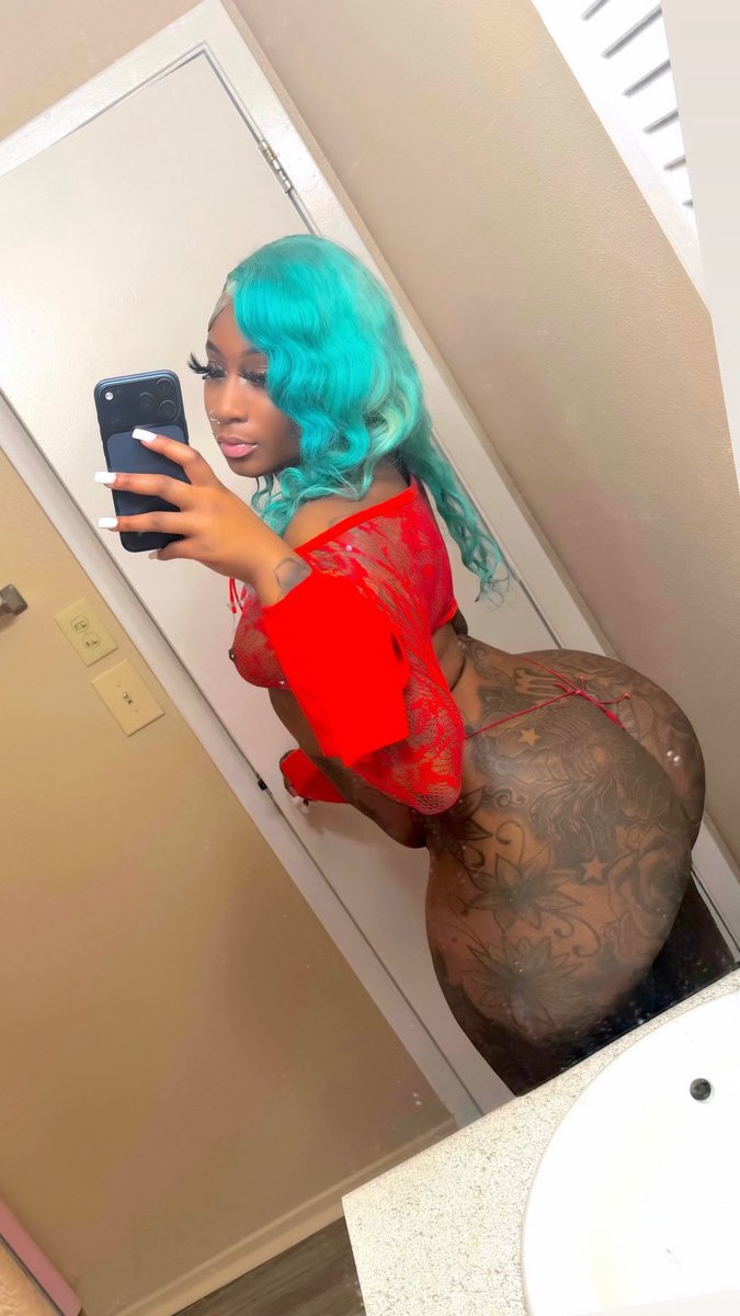 shacoria__'s tweet photo. Thicker than peanut butter 🩵 https://t.co/E0QOYLTqqS