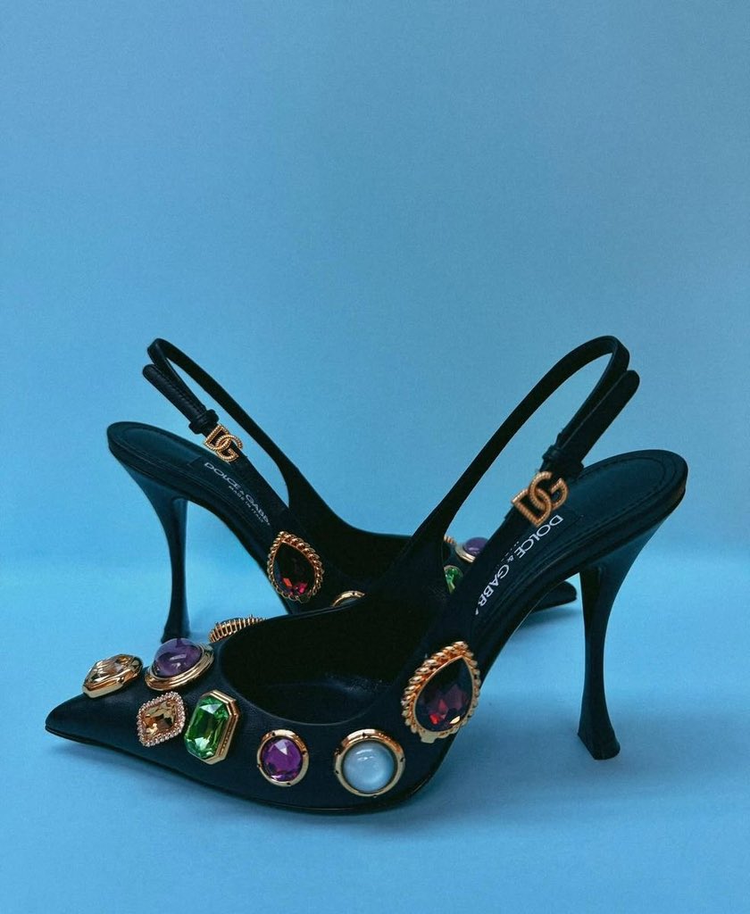 Eveboards's tweet photo. Show stopping Dolce &amp; Gabbana heels https://t.co/cSH6zWwewC
