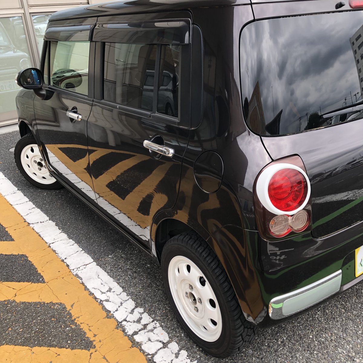 GARAGEKR's tweet photo. 本日の合法車両
光軸調整
オイル交換
バッテリー交換
#ラパン https://t.co/RGpZ2ZtYxc