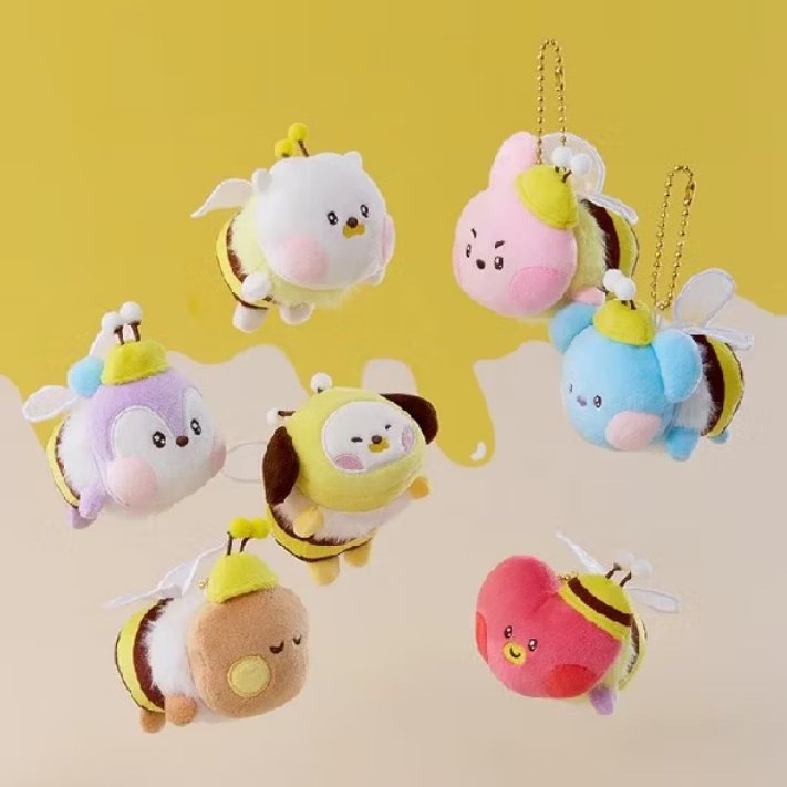 2PP101393's tweet photo. น้อนน่ารักกก ใครตามหาร้านนี้พร้อมส่งในไทย SEOULR | BT21 - HONEY BEE MINI MININI PLUSH KEYRING 

พิกัดงับ >>>  https://t.co/gpOX2wTJPB

#ตลาดนัดบังทัน #ตลาดนัดBT21 https://t.co/4oDOKT5m29