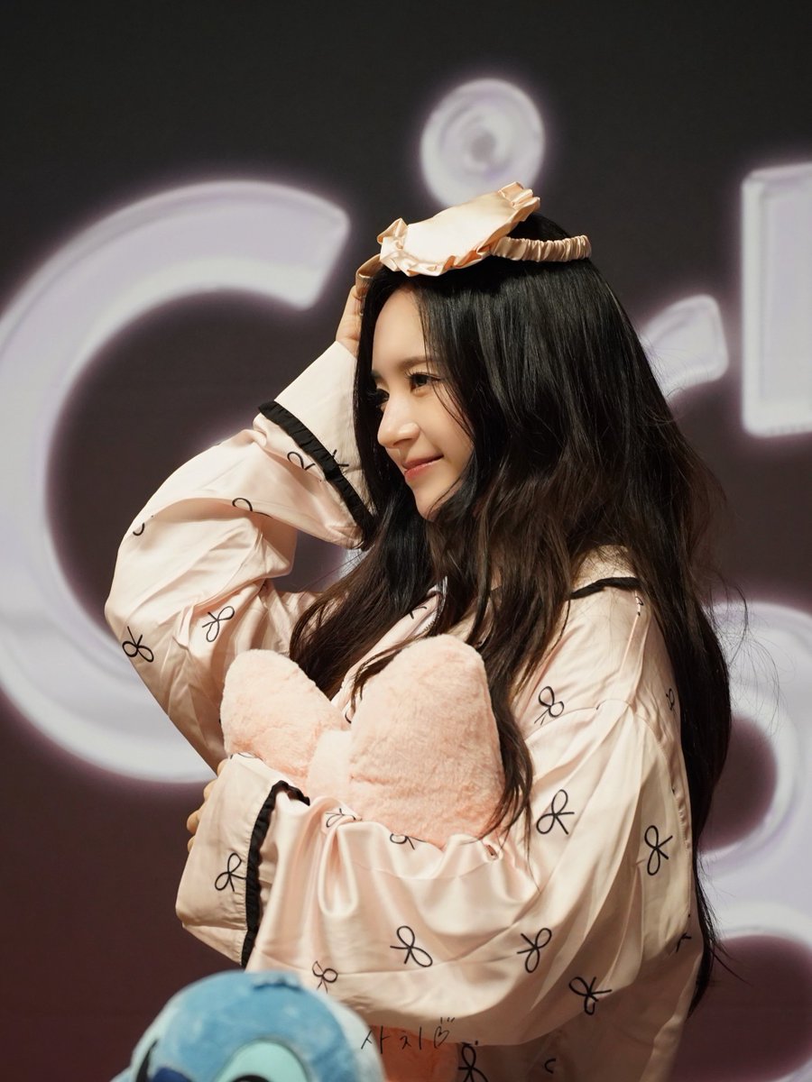 MADEIN S 個別サイン会 マシロ MASHIRO 10/4(土)東京 260531 横顔も綺麗🥺🤍 #MADEIN #메이딘 #시로짱봐줘 #마시로 #MASHIRO