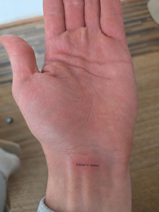 Bountyworkclips's tweet photo. permanent ink for a permanent bag
$Bountywork https://t.co/oBnLVi6vHJ