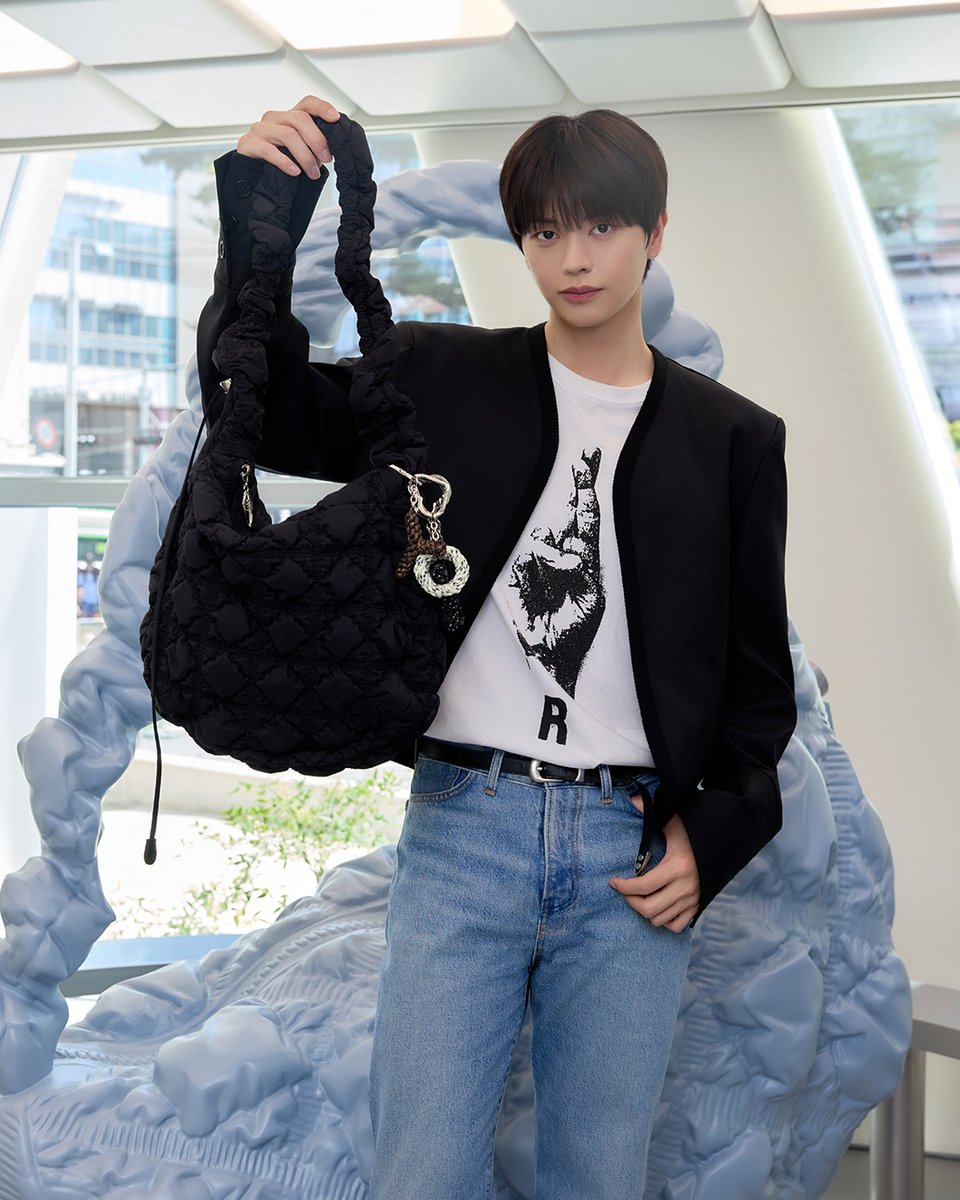 넴 tweet media