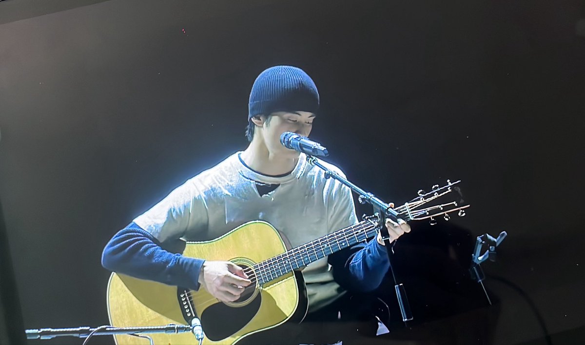 Myuoool's tweet photo. 죽음어나죽음우억슨노래한다마크가노래한다고로난죽는다죽어 https://t.co/Zztm5P8cvn