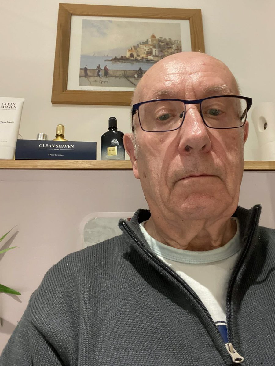 peter tweet media