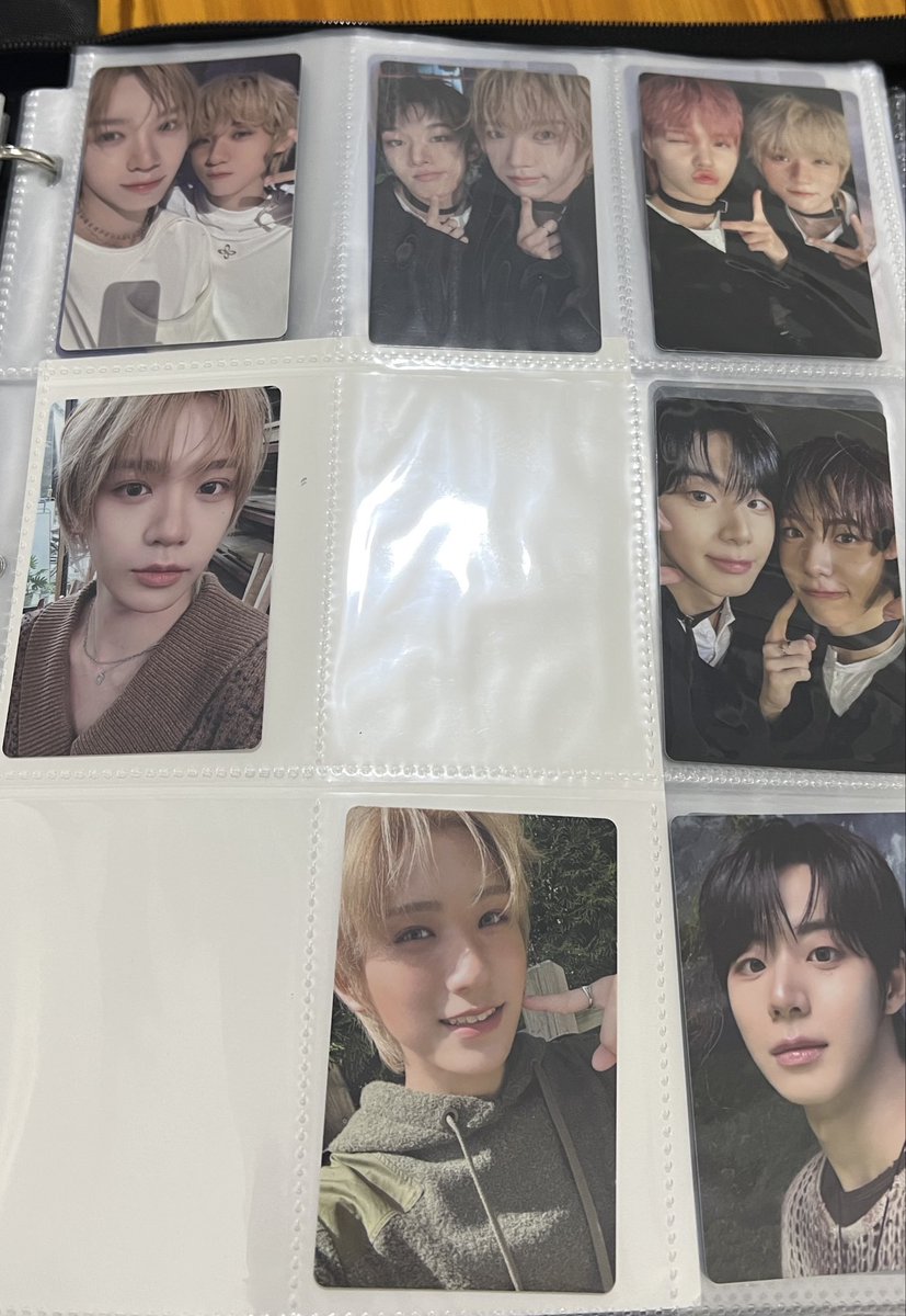 anythingyabai's tweet photo. WTS LFB AHOF 🧵

All items are Php100! 

-payo
-j&amp;t or meetup at the con (july) https://t.co/aB9CMUMWtC