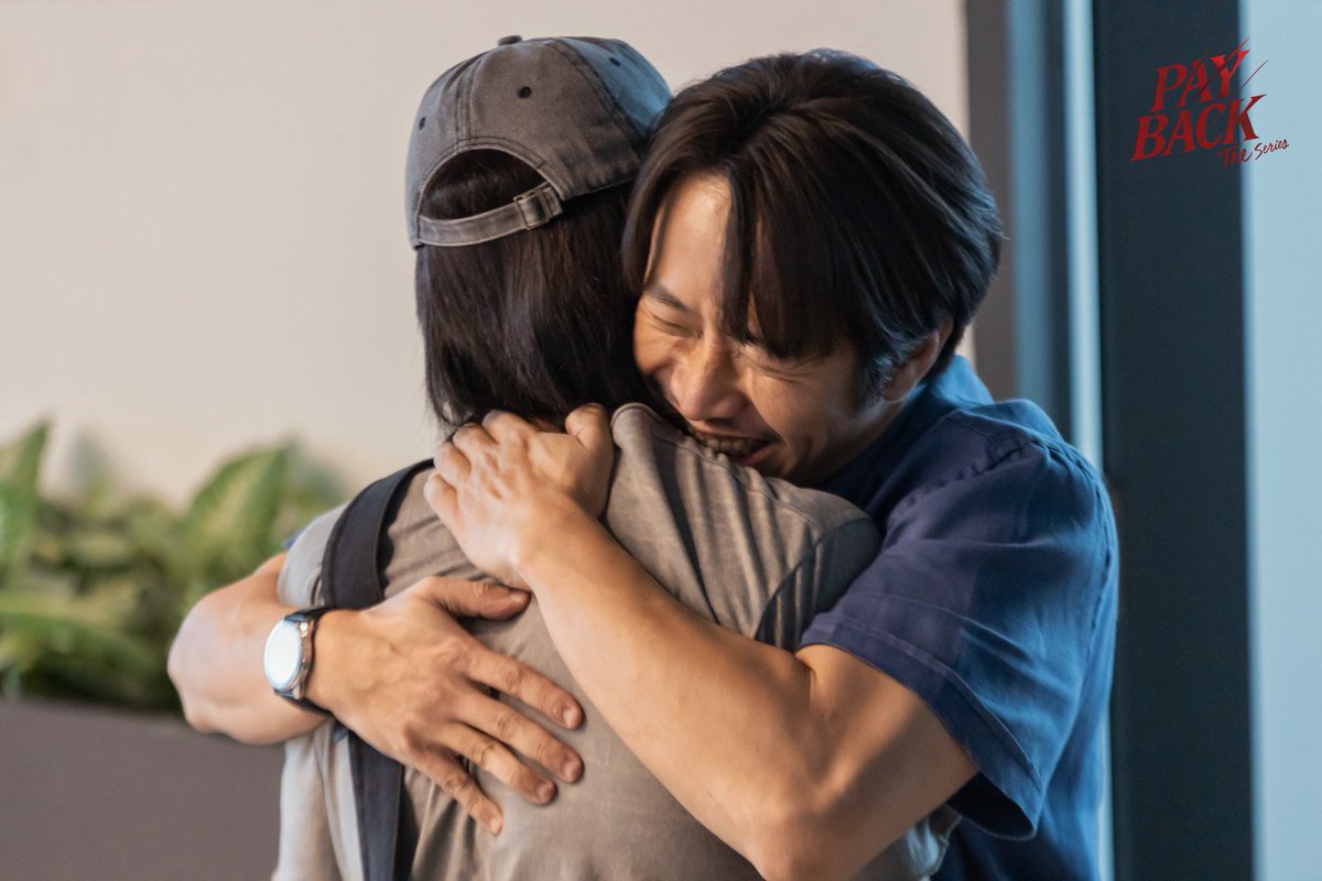 PaybackSeries's tweet photo. 🎥 SNEAK PEEK EP.2 #PAYBACKTheSeries 🔥

● รับชม PAYBACK The Series ทุกวันเสาร์ เวลา 22:30 น. ทางช่องวัน 31 ดูออนไลน์แอป oneD
● ดูออนไลน์เวอร์ชั่น UNCUT เวลา 23:30 น. บนแอป iQIYI และเว็บ https://t.co/cvdZdWAgOs ที่เดียวเท่านั้น

และสามารถรับชมได้ที่
ญี่ปุ่น | Rakuten TV
เกาหลีใต้ | Heavenly
พื้นที่ไต้หวัน | LINE TV
● Watch PAYBACK The Series every Saturday at 10:30 PM on one31, or stream online via the oneD app
● Watch the UNCUT version at 11:30 PM exclusively on the iQIYI app and https://t.co/cvdZdWAgOs

And following Area :
Japan | Rakuten TV
Korea | Heavenly
Taiwan | Line TV

ติดตามพวกเราได้ที่ PAYBACK The Series official
📍Facebook : Payback The Series
📍Instagram : @paybacktheseries
📍X : @PaybackSeries
📍TikTok : @paybacktheseries
📍Youtube : Payback The Series

🐰 ติดตามเวอร์ชั่นการ์ตูนได้ที่ Bomtoon และ LEZHIN TH

#Payback #samk #fujoking #Bomtoon #LezhinTH