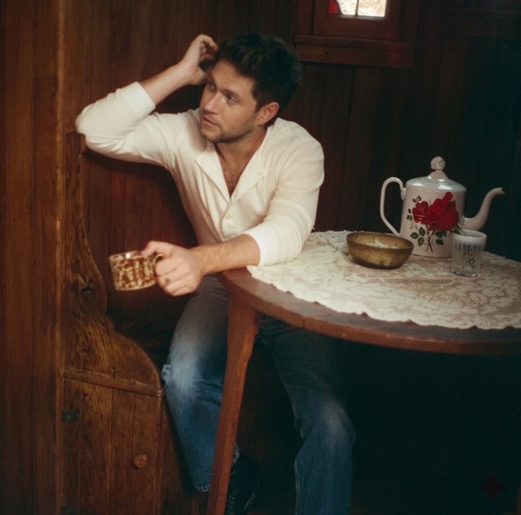 NHGALLERY93's tweet photo. Clash Music gave “Dinner Party” a score of 80/100.

“Throughout ‘Dinner Party’, Horan resists the temptation to reinvent himself. There are moments that hint at expansion, whether through subtle pop influences or flashes of sharper lyricism, but the album’s strength lies in its consistency rather than its departures. What emerges is a record shaped by an artist increasingly comfortable with his identity, one who understands that growth does not always require transformation. By embracing simplicity, intimacy, and emotional honesty, ‘Dinner Party’ finds Horan refining the qualities that have come to define his solo work, resulting in his most cohesive and self-assured statement to date.”

Read it here: https://t.co/KyTH2rQsCv