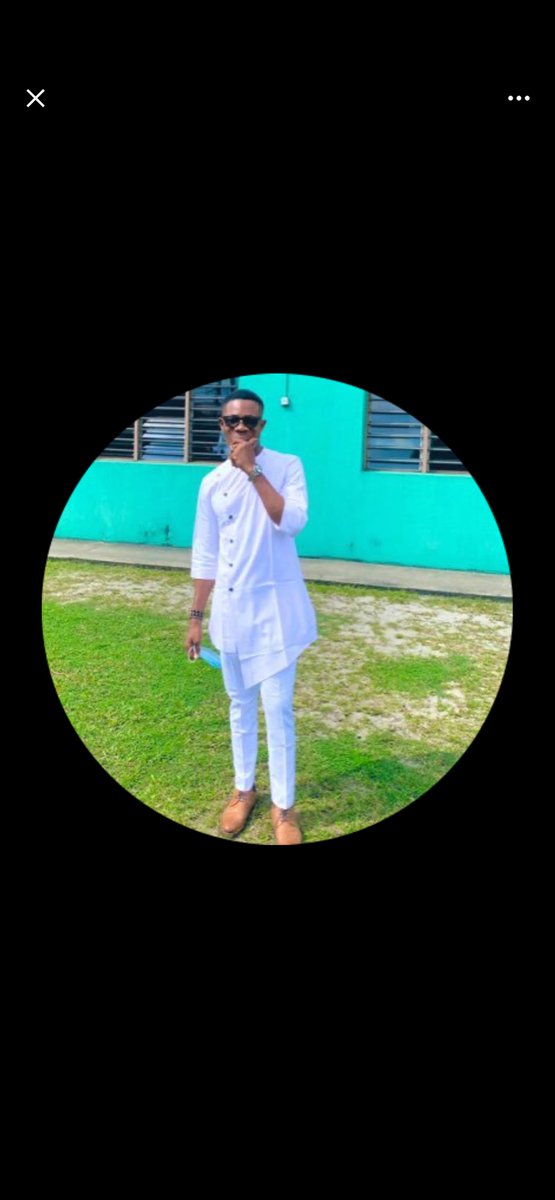 still_here565's tweet photo. @MyHeartcode See as your camera blur Toto hunter https://t.co/5acF170rq8