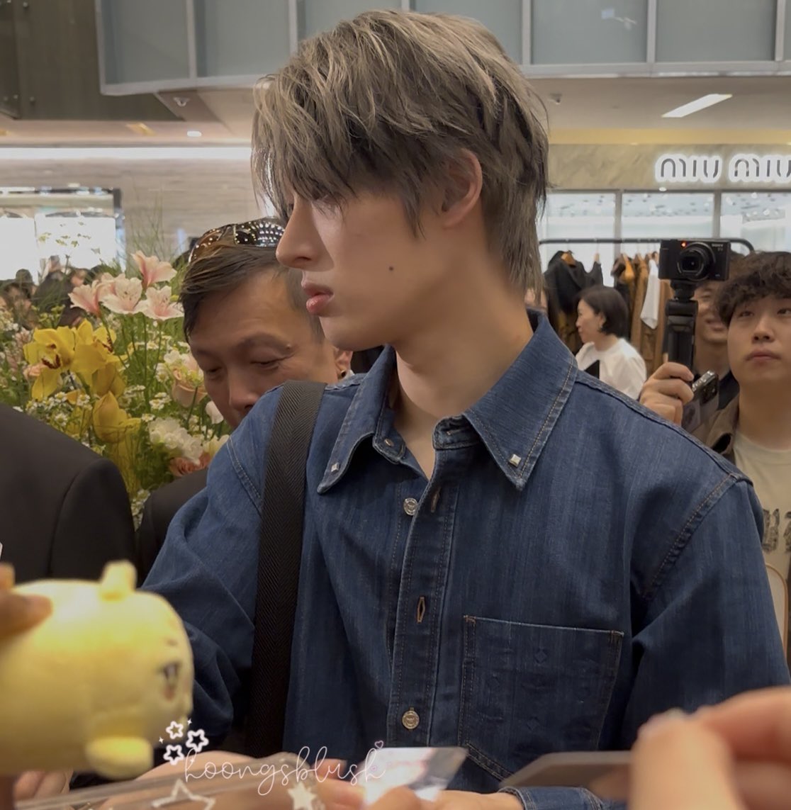 hoongsblush's tweet photo. freshly washed baby chick fr 😭🥺 https://t.co/nUs9uBoQxm