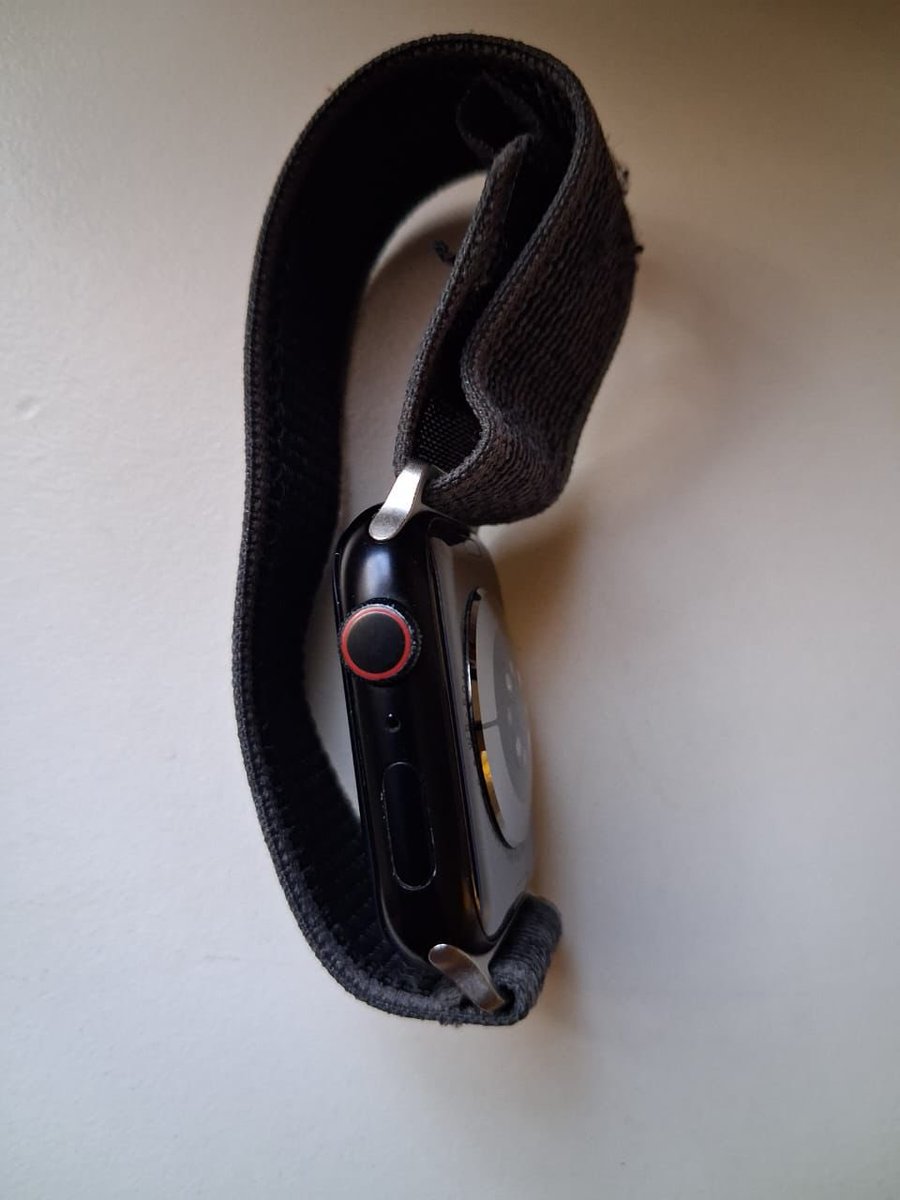 refilwepoetry93's tweet photo. Apple series 9 (45mm)
850k
Blantyre
0882649393 https://t.co/yCd4taHN2S