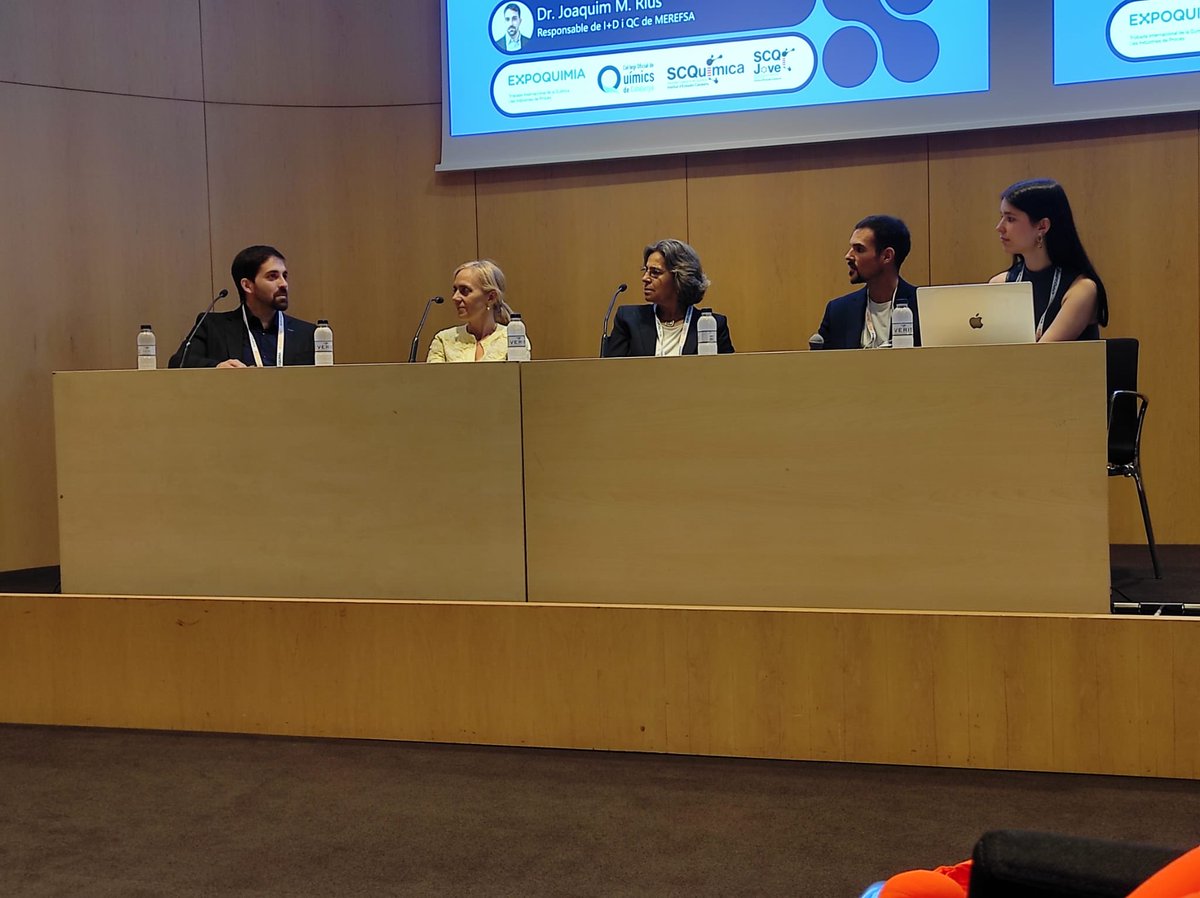 scq_iec's tweet photo. Taula rodona a EXPOQUIMIA @scqjove i Col.legi de Químics Cat. Joves i Químics: quines possibilitats de futur tenim?” @expoquimia https://t.co/qxSGEm1LXX