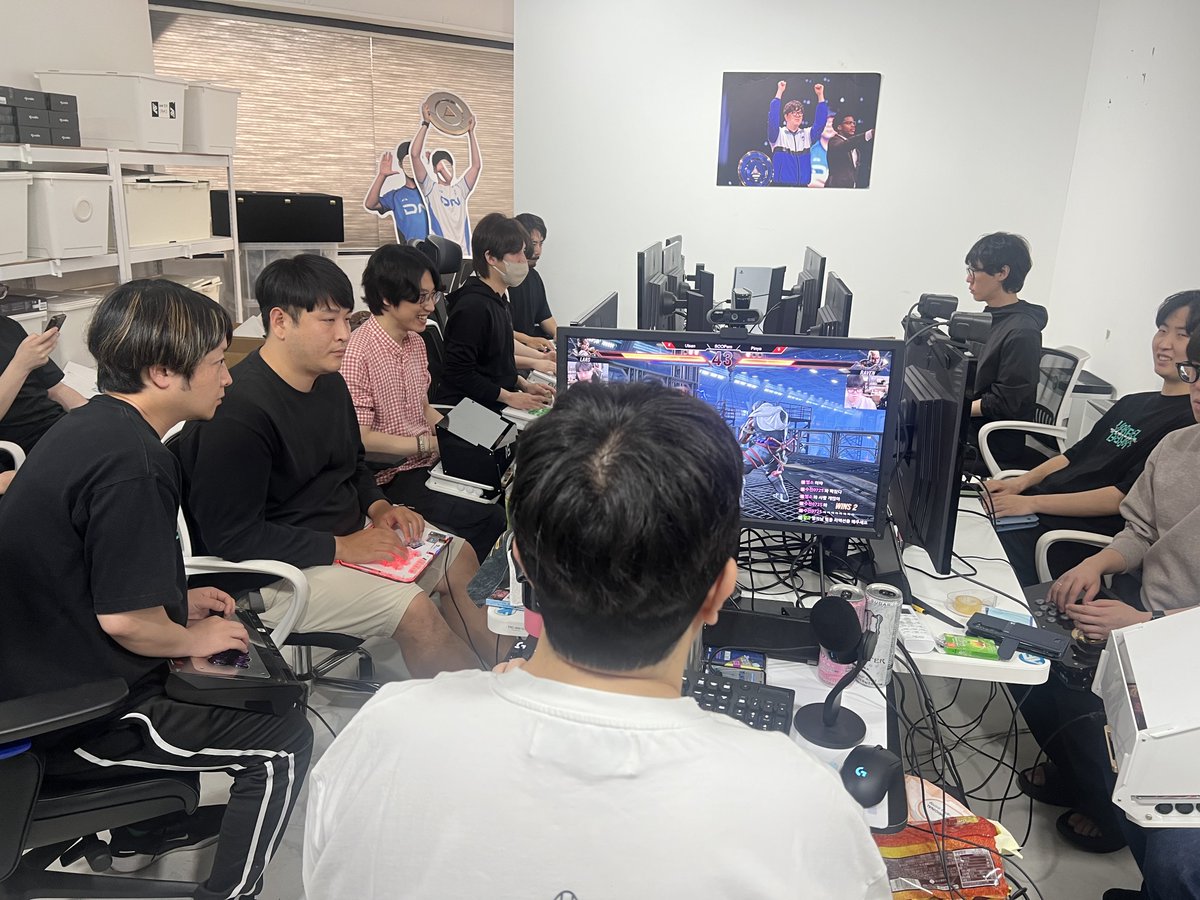 Mulgold_tekken's tweet photo. Korea &amp;Japan https://t.co/f6II6HHBoA