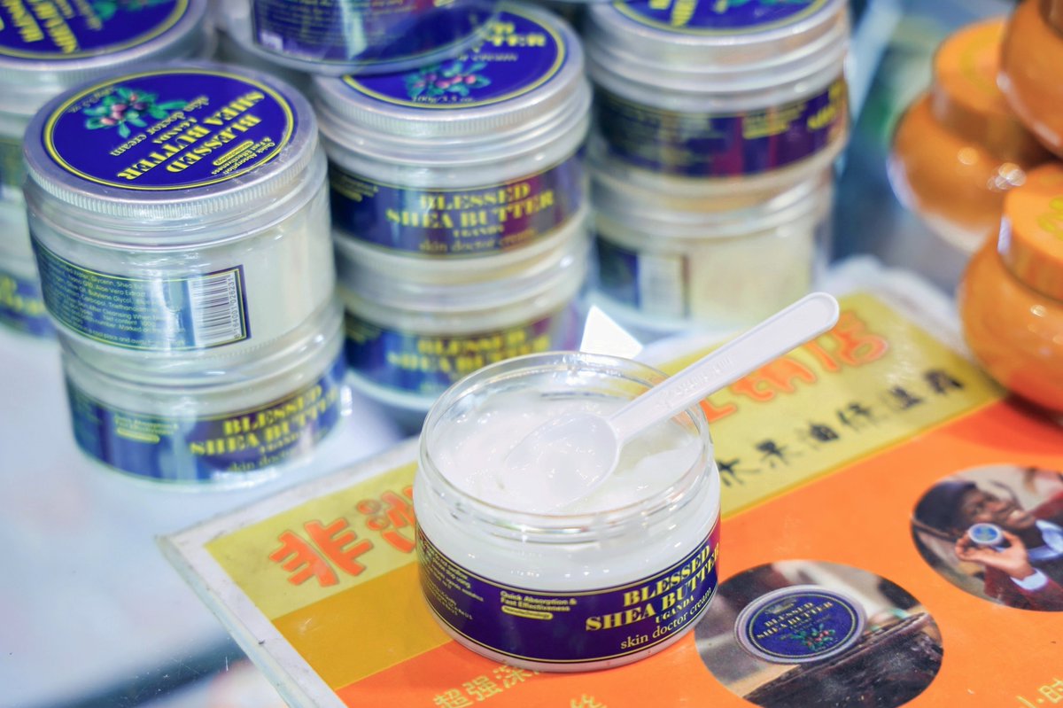 BeijingUganda's tweet photo. 🇺🇬 Uganda is showcasing its tourism, culture, and premium products at the 4th Beijing International Cultural and Tourism Consumption Expo 2026 in Beijing 🇨🇳, with participation coordinated by the Embassy of Uganda in China and supported by Ugandan enterprises. 🌍✨
#ExploreUganda https://t.co/EdoZwufdFk