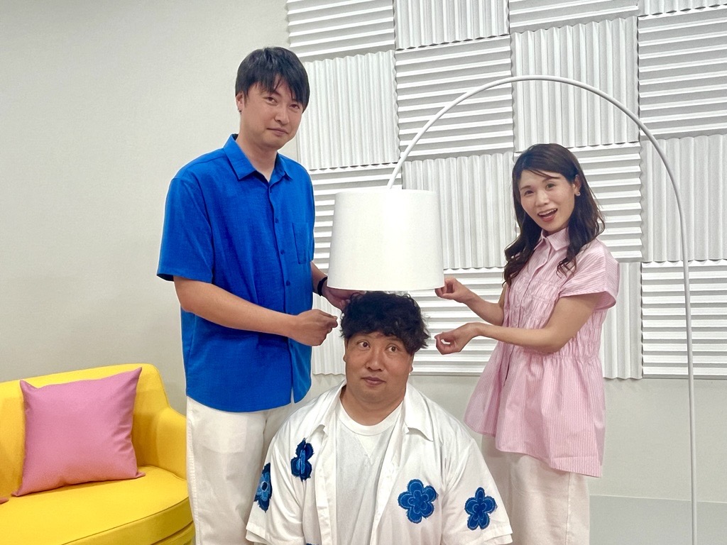 ChukaiTV's tweet photo. 今日は金曜日💗
この後よる7時から
パルディア始まりますよ~🎵
特集は「ネバトロで梅雨も元気に!」
MC久米が初ロケ&食リポに挑戦!
ほりピちゃんの「入ってみた」や
大樹さんの「推しランチ」も必見👀
お見逃しなくー😍😍
#中海テレビ
#パルディア
#ほのまる
#久米真理恵 https://t.co/U4DxlSmoAY
