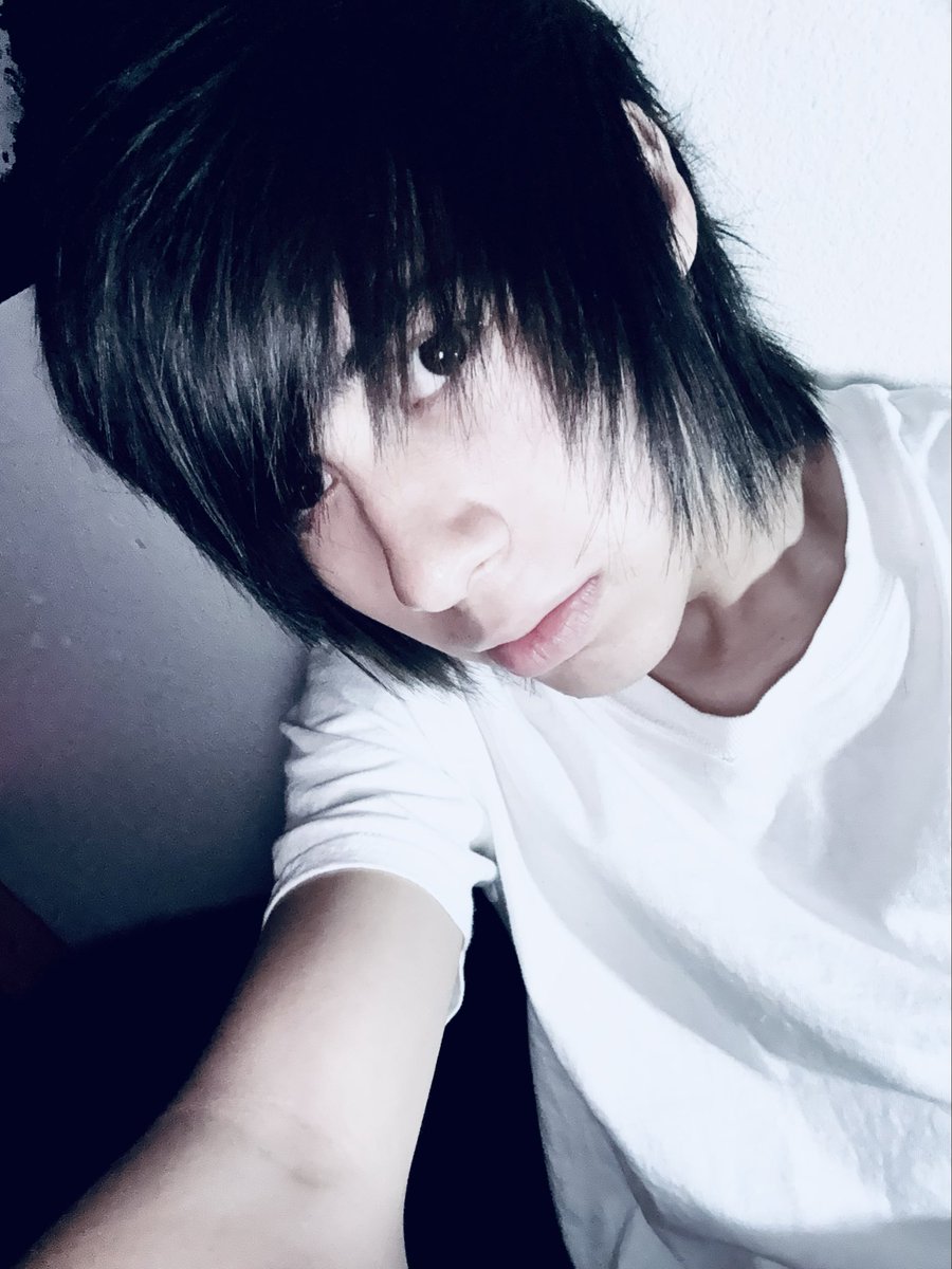 askingalexd0rme's tweet photo. Late night pic :3

#emo #scene #rawr #emohair #emoboy #emoscene #emostyle #emokid #scenestyle #scenehair #sceneboy #aesthetic #alternative #tumblr #grunge #emofashion #scene #scenekid #rawring20s #2000s #alt #rawr #alternativefashion #altboy #emomakeup #sceneteen #scemo #emoteen https://t.co/HCNNrRugc7