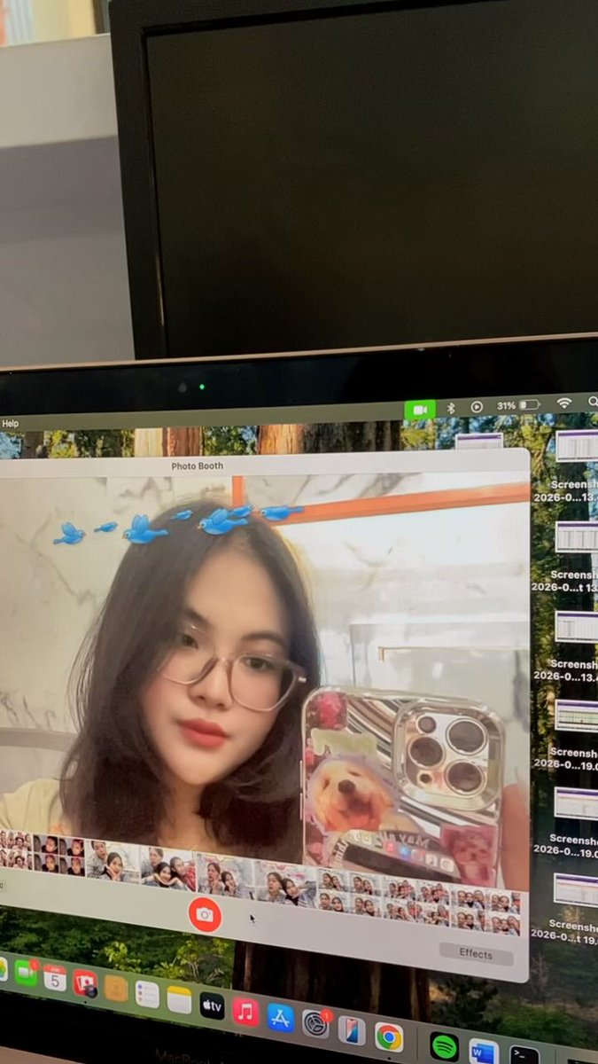 urjulybabe's tweet photo. Kerja kerja https://t.co/kLAeZ5Su3n