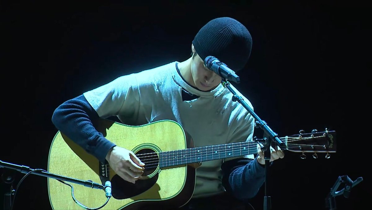 ikikilody's tweet photo. What a beautiful song, It really make my heart full of emotions 🩵

MARK LEE BACK AGAIN
#MarkLeexWorldEnvironmentDay
@UNEP @upperroomlabel https://t.co/Cb3xfc6eyM