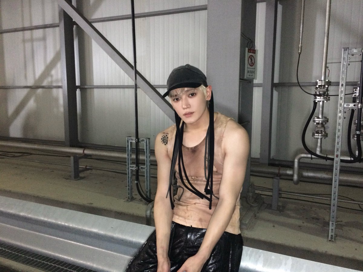 NCTsmtown's tweet photo. 난 Runnin’ 

EVERYTHING, ALL AT ONCE, NEO
https://t.co/cXqEtSCTSI 

#TAEYONG #태용
#WYLD #TAEYONG_WYLD 
#NCT #NCT127
#NCT_10TH_ANNIVERSARY https://t.co/8Mr22eTvAd