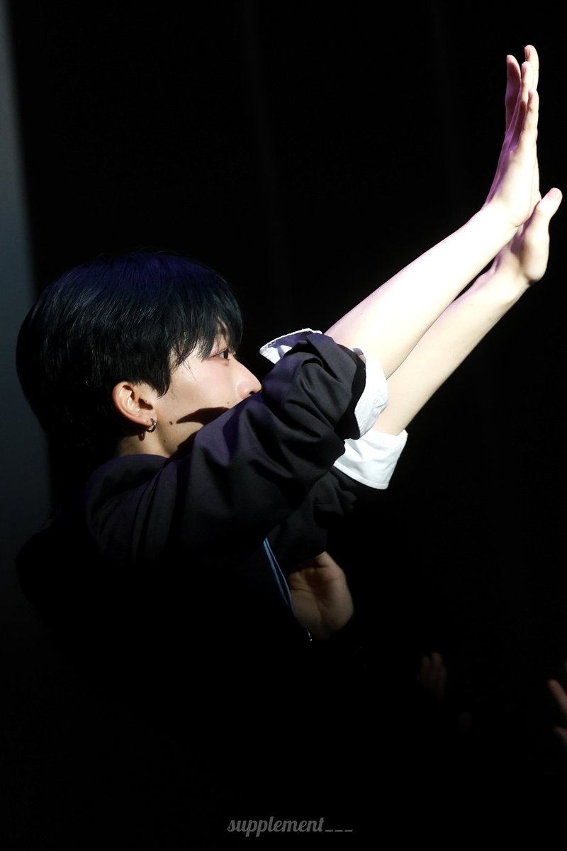 supplement___'s tweet photo. 20260508 KCONJAPAN2026

何が好き？ 何が嫌い？

知りたいことはたくさんあるの

#釼持吉成 #新世界  #KCON2026 https://t.co/rcCH6Qq8wA