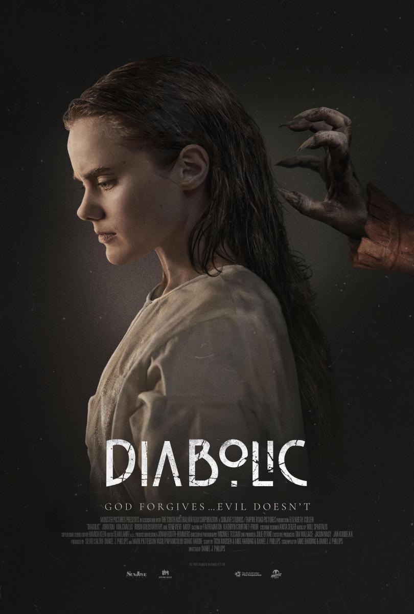Briel_Cast's tweet photo. No me llamaba mucho ‘Diabolic’ por tener el sello de James Wan y ese tufillo a Blumhouse. 

Lo tiene, pero dentro de su visión comercial hay una historia trillada aunque bien contada, llena de ritmo y algunas sorpresas. 

No molesta, y eso ya es. https://t.co/qoMSUPVSbt
