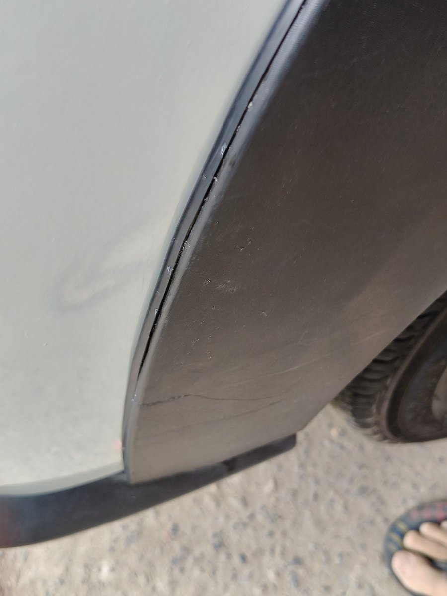 akashsingh22160's tweet photo. @Maruti_Corp  i don't know how the Maruti is offering partenership to the showroom for the opening service centers ,check poor quality of work(like an unauthorised manpower ) have did this type work..have u ever audited his competency..@competent jhajjar
8576837409 https://t.co/bVvmwDQ0sI