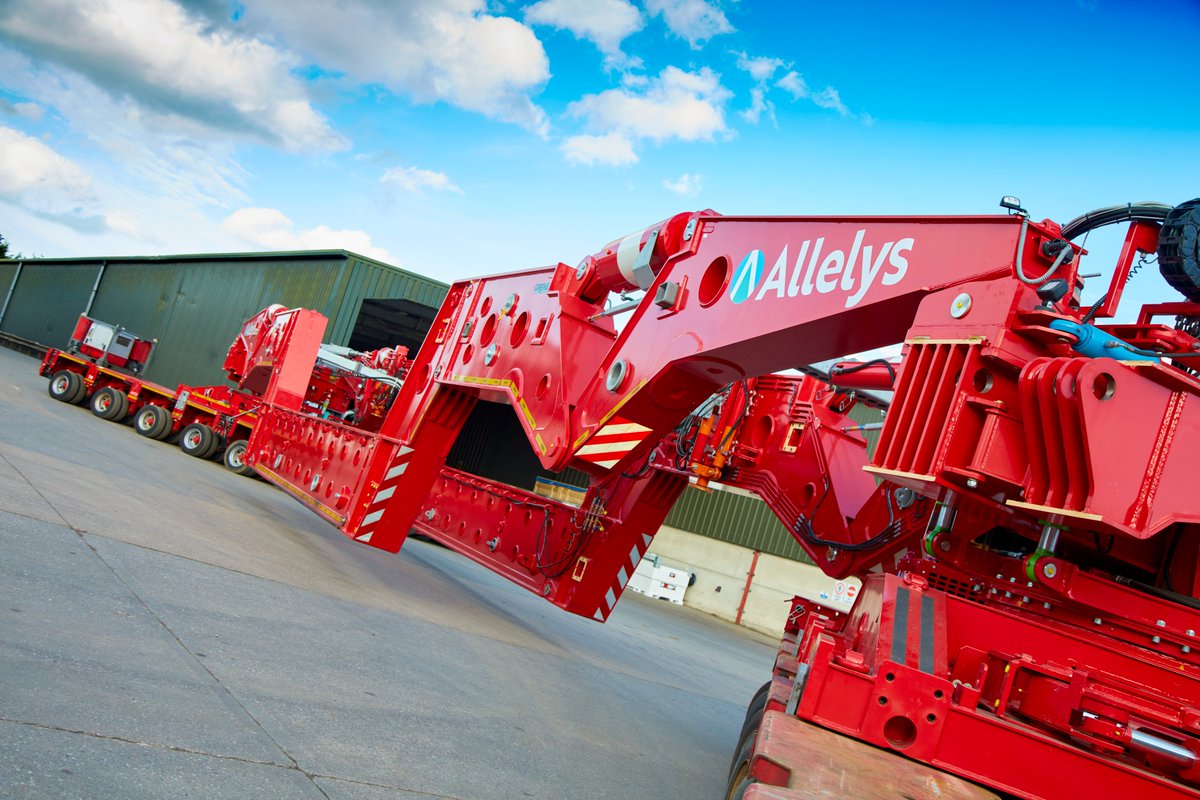 _Allelys's tweet photo. With the addition of our 10th girder frame, our fleet is growing and empowering our team with more solutions.
With 10 girder frames to choose from, our team of engineers are able to design the most efficient transport configuration for each project. https://t.co/i15nYyLKhx