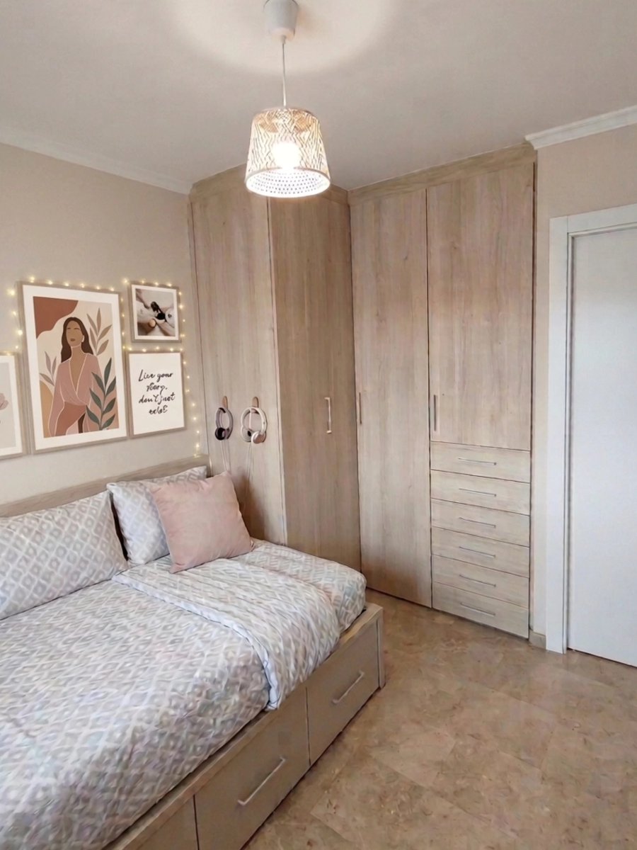 Florimueble's tweet photo. Dormitorio con armario rincón adaptado a medida.
A disfrutarlo familia! ❤️
#dormitoriosamedida 
#Mac #Ambientssingulars
#Florimoble 
muebles - descanso - decoración 
💰 Financiación Gratuita 
🚛 Transporte y Montaje
📍 La Llagosta https://t.co/aprekcoQZL