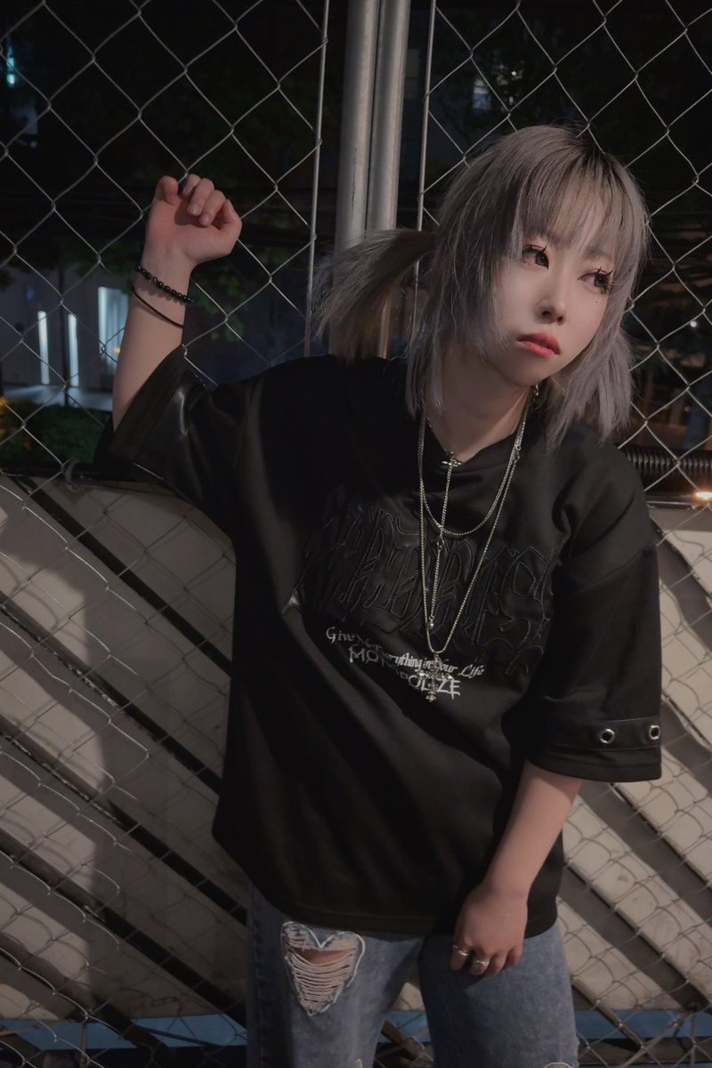 bsl_ksmxxx's tweet photo. 夜ASOBI有難うございました🎧💜
夜にやるラジオ体操も悪くないでしょ☻
その後ｺﾞﾘｺﾞﾘに動くぞという所も伏線回収
出来てとても楽しかった~！！
今回はｼﾞｬﾝﾙ指定無かったので詰め込みまくったけど皆の好きはあったかな👍🏻´-
皆の笑顔が私への最高のご褒美な楽しい
1日でした🦋また遊ぼう˖ ࣪⊹ https://t.co/FFfR1W891s