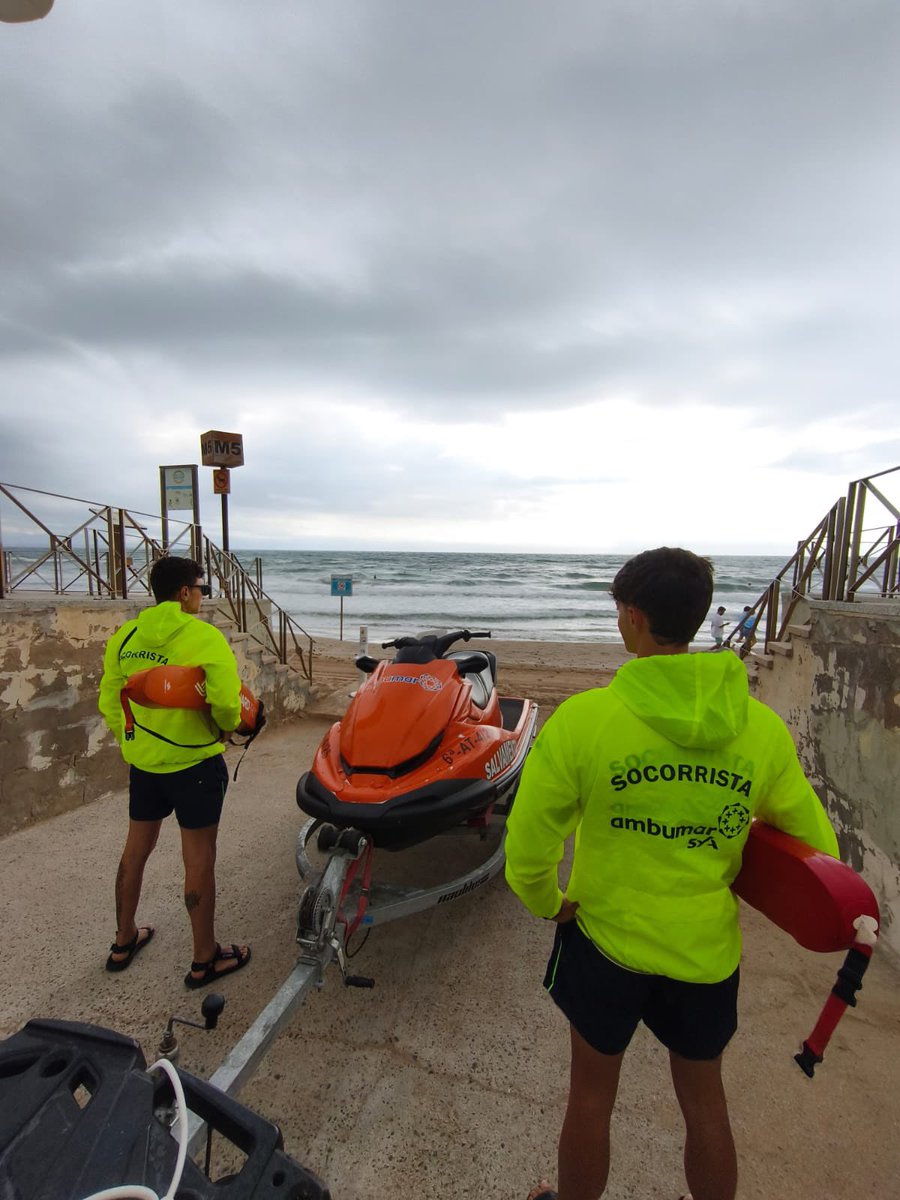 AmbumarSyA's tweet photo. Buenos días 🌥️🌡️🌬️

📅 5 de Junio 
📍Elche 

-🟨El Altet
-🟨Arenales
-🟨Arenales sur 
-🟨El Carabassi
-🟨El Pinet 
-🟨La Marina
-🟨El Rebollo

Recordamos que siempre debemos tener precaucion en la playa y seguir las indicaciones de los 🆘

#playasdeelche @visitelche https://t.co/AVutCJmJeS