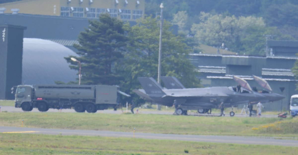 SFw2222's tweet photo. ジオラマ素　帰投後

301SQ F-35 A

#三沢基地 https://t.co/ZHSUpPV1ef