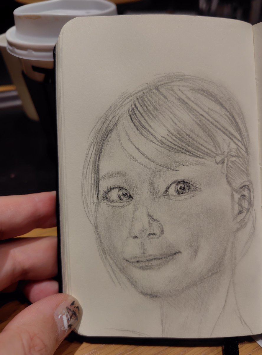 paintersson's tweet photo. #スケッチ　#鉛筆画　立体の合間に、脳内の引き出しを整理するためのスケッチ https://t.co/yZx7F24SHk