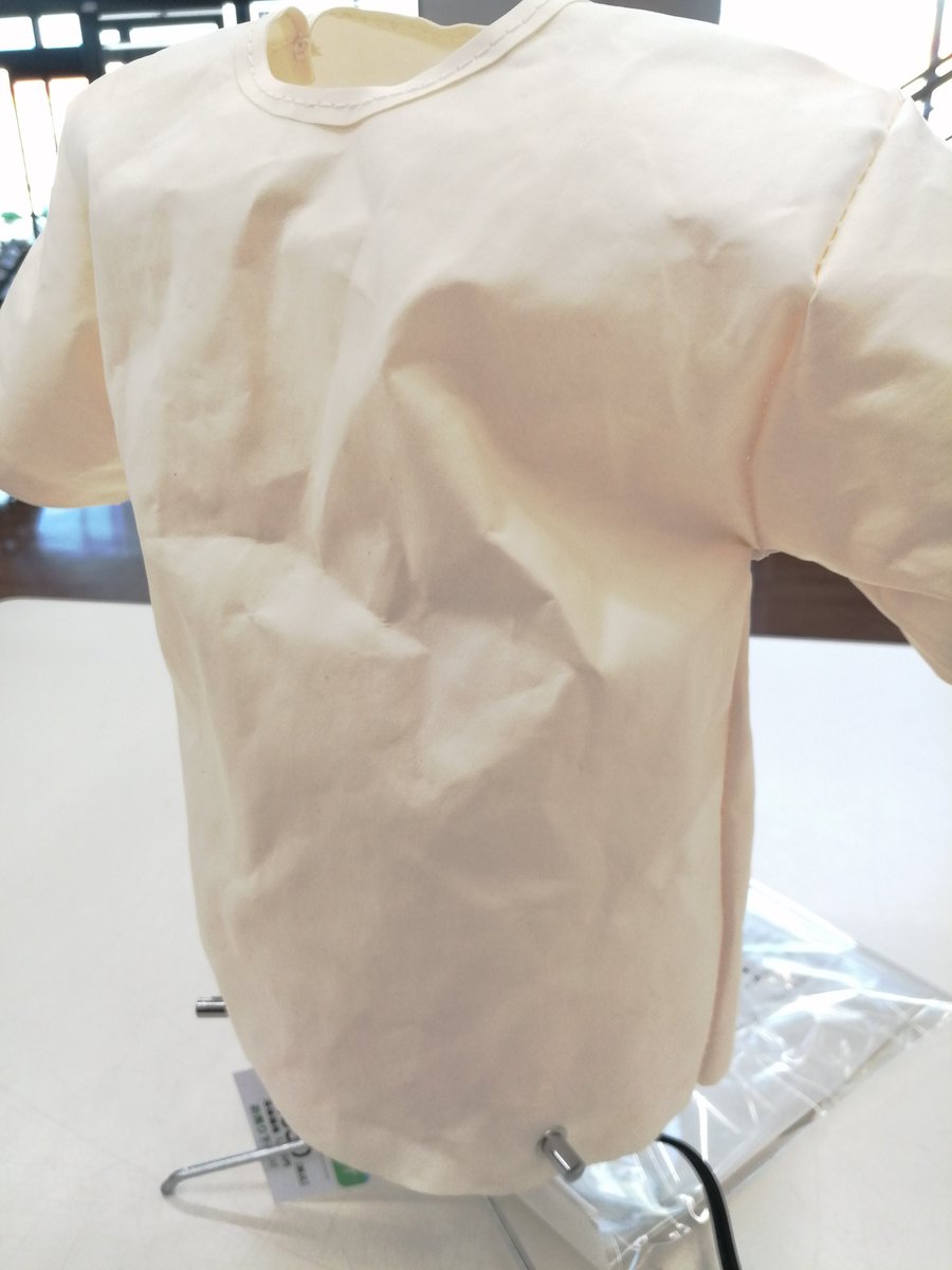 offhouse13030's tweet photo. おっおもしろぉおおおおお！！
立体Tシャツのランプだぁぁぁあ！！！

きょーもお疲れ様でした😎

#企業公式がお疲れ様を言い合う
#企業公式相互フォロー https://t.co/YjbUJSBvgA