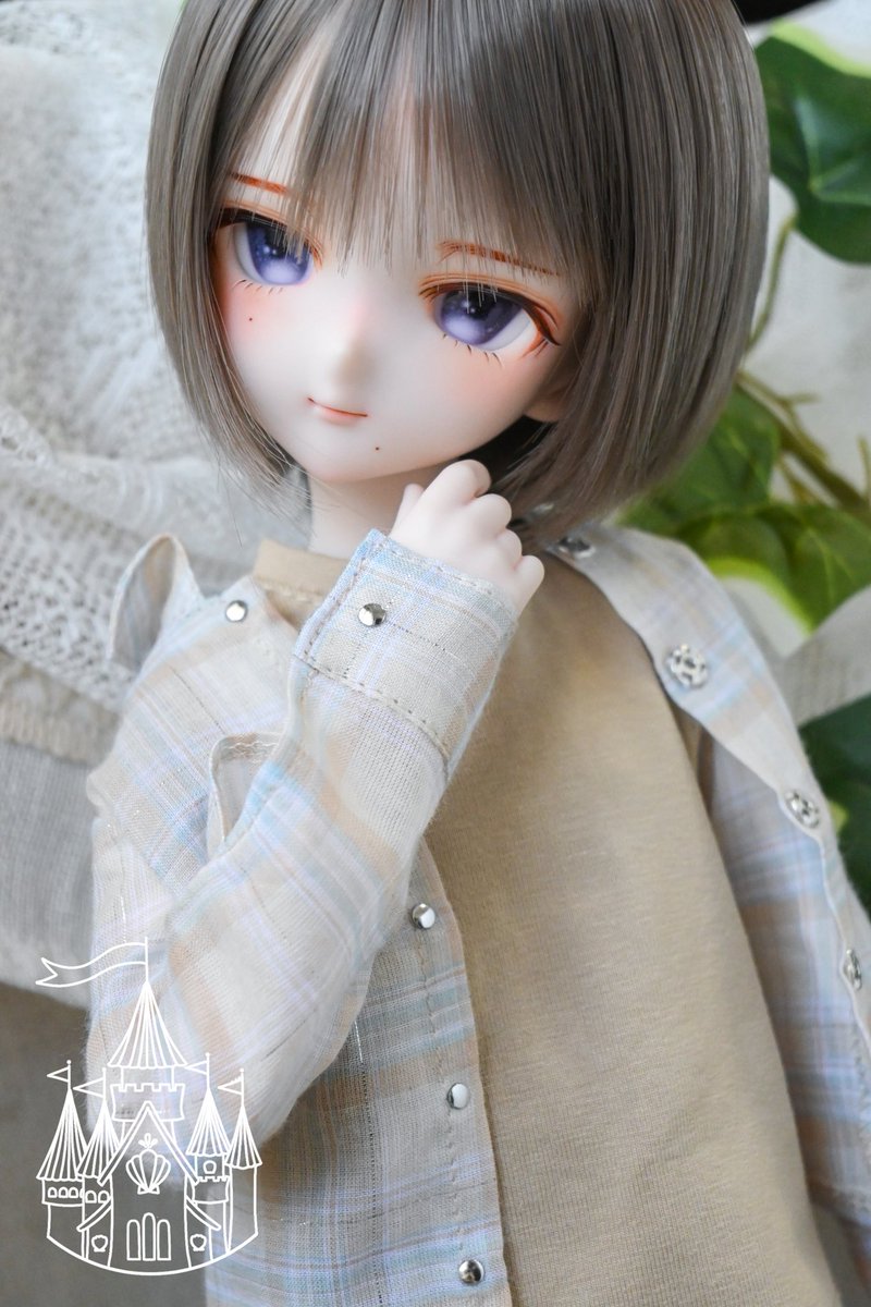 HotateCastle's tweet photo. #アイドール仙台 でお家探しする予定の子②
中性的でホクロが特徴的.✩｡˚˖𓍢 https://t.co/pRifQxPW2t