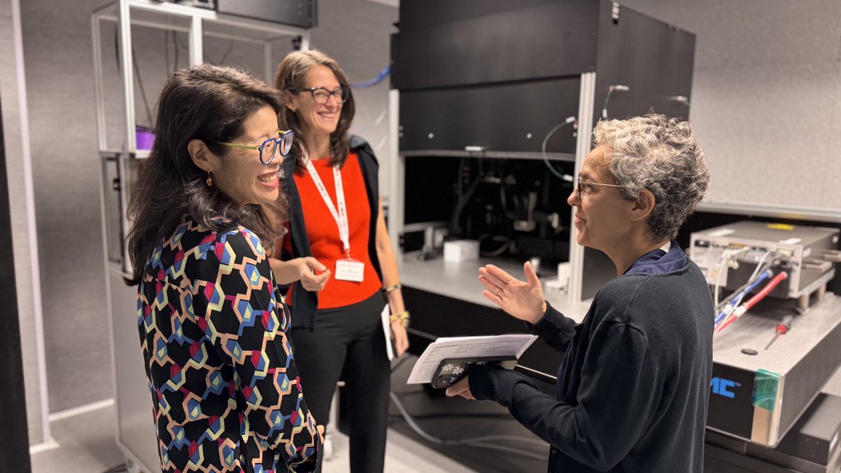 CNCajal_CSIC's tweet photo. ✨ Thrilled to welcome Wendy Suzuki @wasuzuki  (@nyuniversity ) to the CNC as the first guest of our new #CajalDistinguishedVisits initiative!

An inspiring visit hosted by @JLTrejo2 and filled with scientific exchange, exciting discussions, and new collaboration opportunities. https://t.co/Q6tx0IEaYl