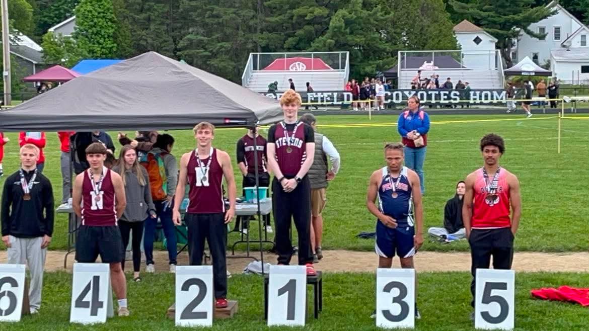 EasternMESports's tweet photo. Wyatt Richardson from George Stevens Academy was named The Sports Arena male athlete of the week. Richardson received 1107 votes. 

Richardson is the seventh student/athlete from George Stevens that has earned athlete of the week honors. He joins Taylor Schildroth (9) (3-5-18), Morgan Dauk (2) (1-1-17), Jarrod Chase (3-6-17), Colby Eaton (2-8-25), Wyatt Young (5-21-25), and Spencer Young (4-30-26).

Wyatt Allen from Hampden Academy was runner up with 522 votes. Other nominees were Ben Thompson - Narraguagus, Tyler Emerson - Yarmouth, Michael Fitzpatrick- Hodgdon, Calvin Richardson- Katahdin, Jackson Barry- Ellsworth, and Ben Morin - South Portland.