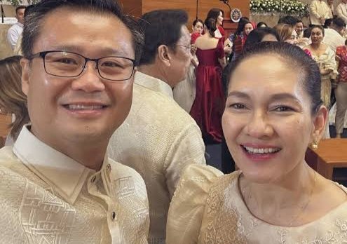 popbasephil's tweet photo. Senators Win Gatchalian and Risa Hontiveros have become the subject of a "love team ships" among supporters of a dedicated #WinRi fan page. https://t.co/Ea9FEjvAo5